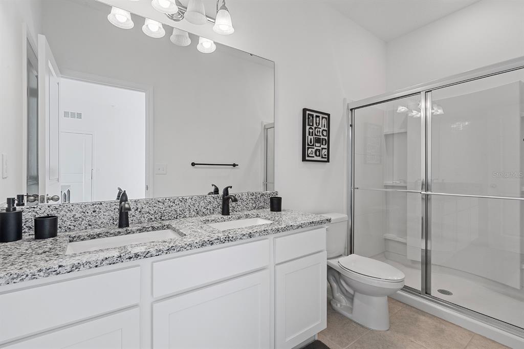 8652 Sportsman Loop Groveland, FL 34736 - Photo 13 of 24