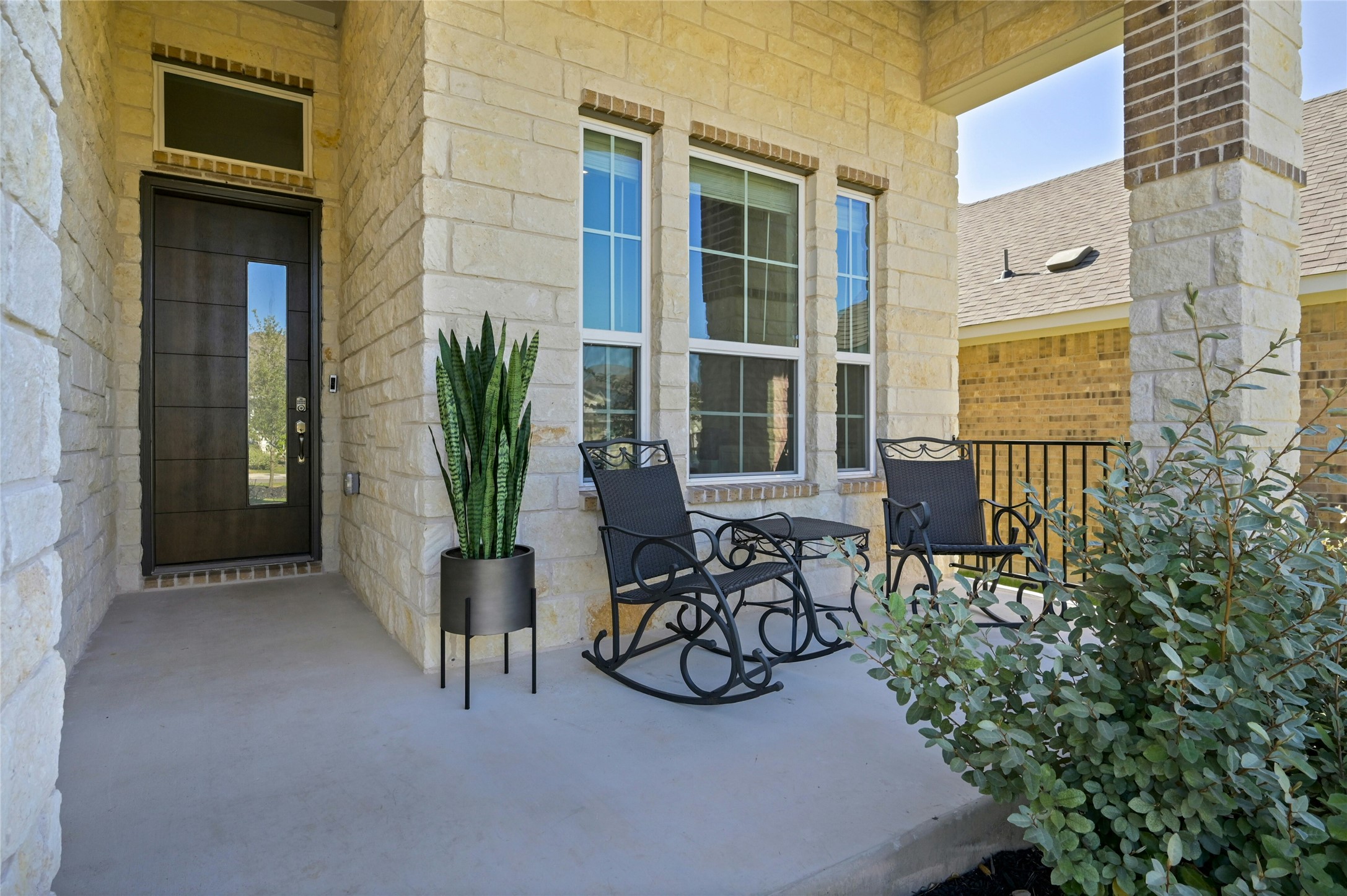 916 Leaning Oak Lane Georgetown, TX 78628 - Photo 2 of 32 Property entrance featuring covered porch