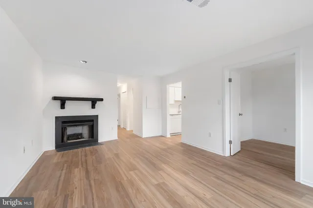 $220,000 | 7507 Weather Worn Way, Unit C, Columbia, MD 21046