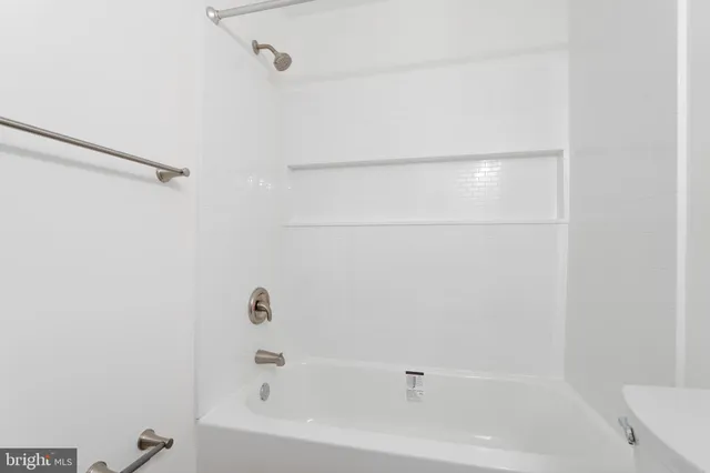 $220,000 | 7507 Weather Worn Way, Unit C, Columbia, MD 21046