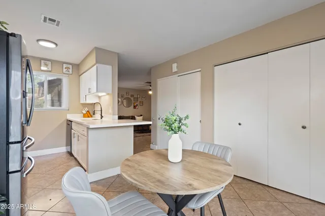 $1,800 | 9020 West Highland Avenue, Unit 36, Phoenix, AZ 85037