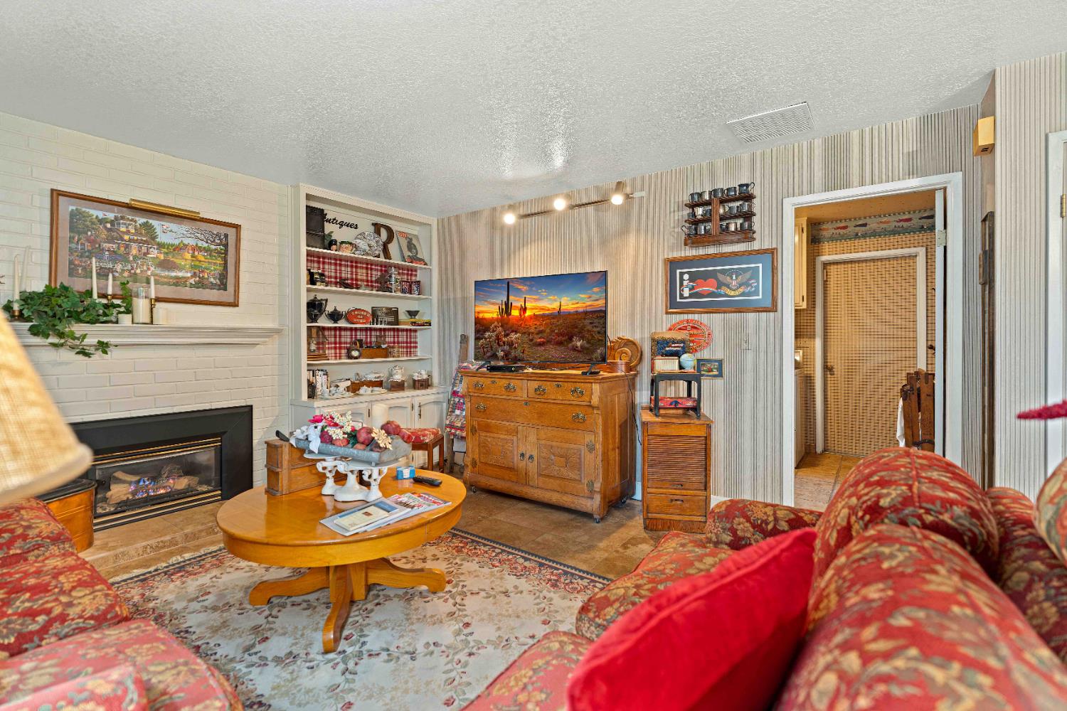 3909 Fieldcrest Court Modesto, CA 95355 - Photo 15 of 42