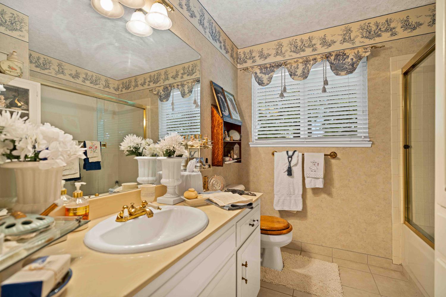 3909 Fieldcrest Court Modesto, CA 95355 - Photo 23 of 42