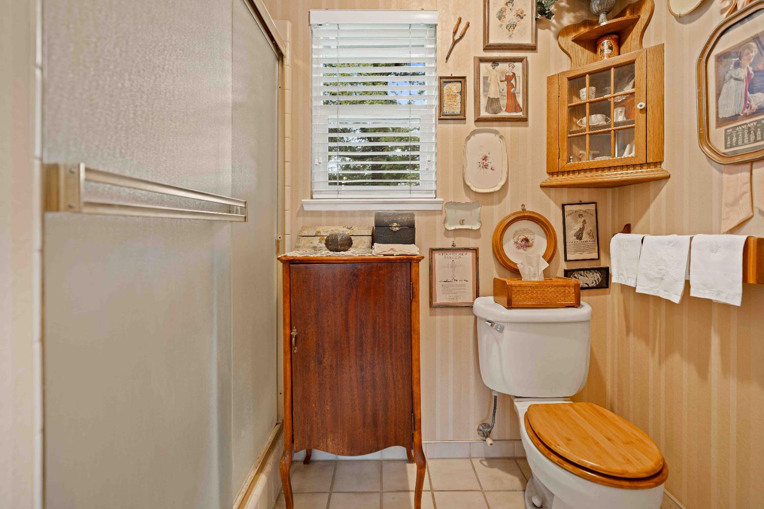 3909 Fieldcrest Court Modesto, CA 95355 - Photo 30 of 42