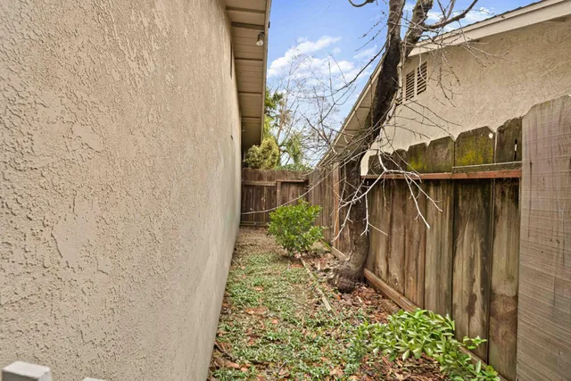 $549,999 | 3909 Fieldcrest Court, Modesto, CA 95355