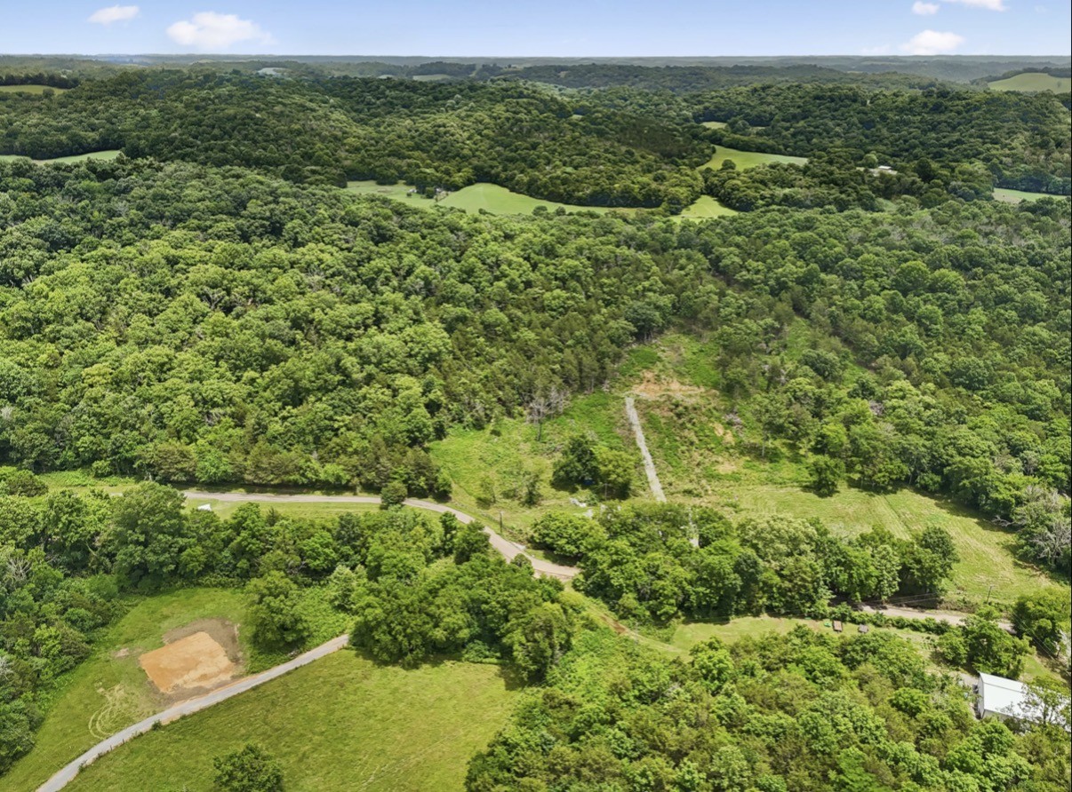 97 Redd Branch Road Fayetteville, TN 37334 - Photo 5 of 11