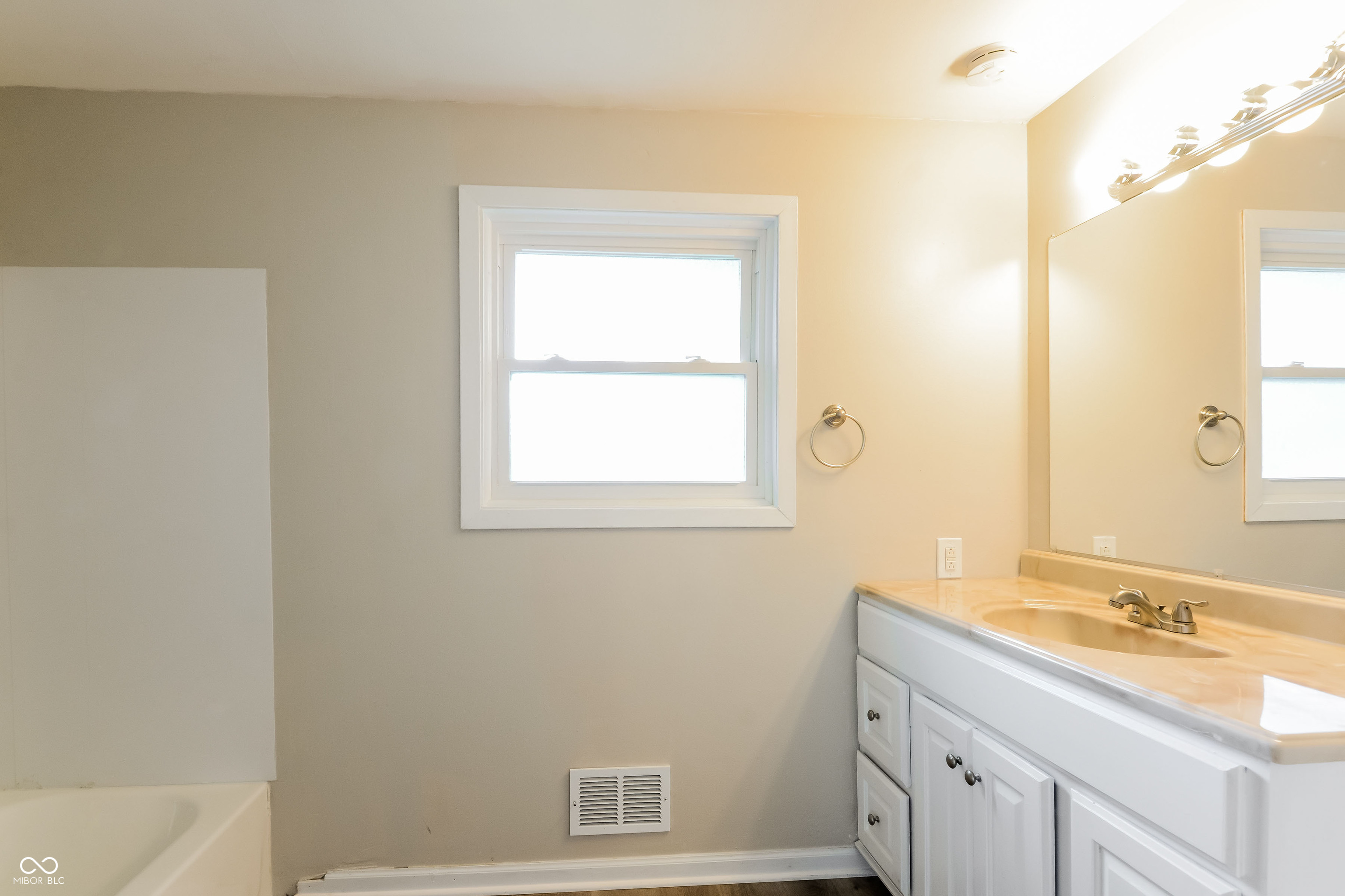 1065 Hornaday Road Brownsburg, IN 46112 - Photo 10 of 16