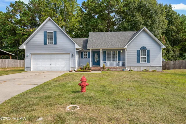 $1,500 | 200 Druid Court, Jacksonville, NC 28546