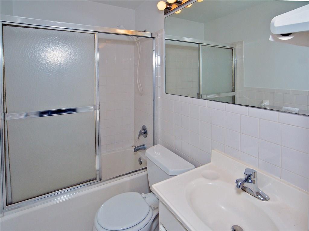 7360 Shannon Road Verona, PA 15147 - Photo 12 of 22 Gallery Image 12