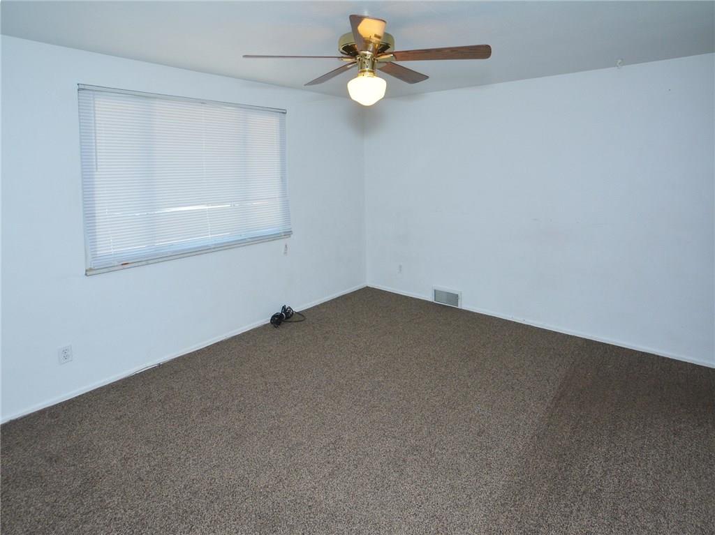 7360 Shannon Road Verona, PA 15147 - Photo 9 of 22 Gallery Image 9