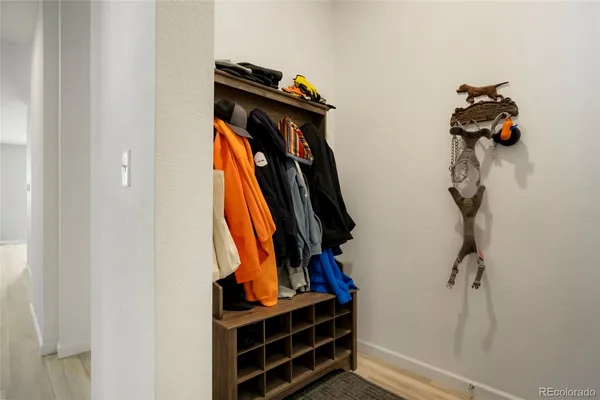 $589,000 | 86 South Vandriver Way, Aurora, CO 80018