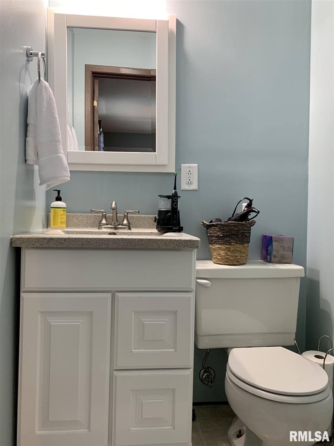 776 Prairieview Road Knoxville, IL 61448 - Photo 10 of 20 Gallery Image 10