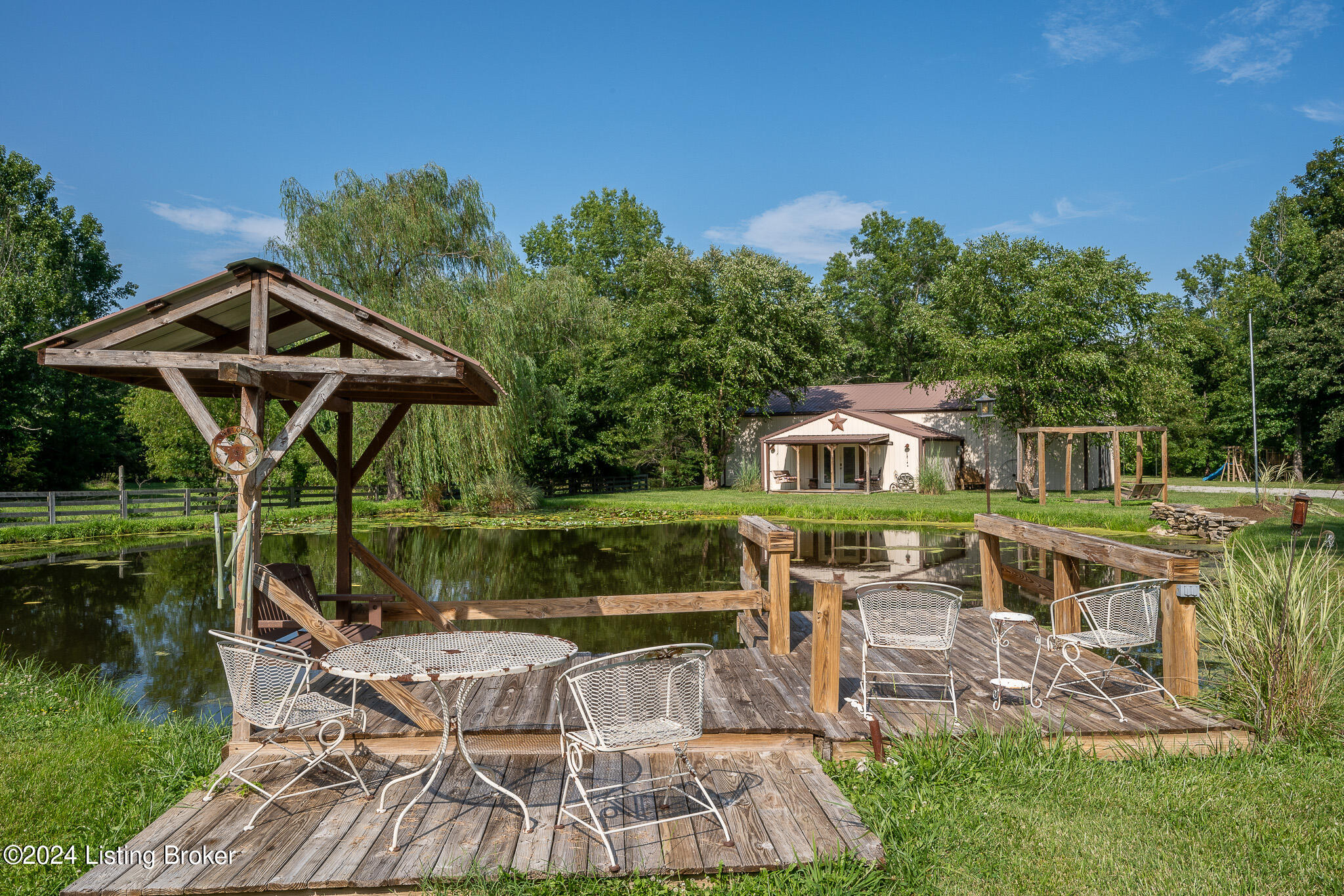 646 Castleman Branch Road Shepherdsville, KY 40165 - Photo 33 of 56 646 Castleman Branch Rd-40