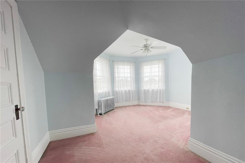 403 Laughlin Street Dawson, PA 15428 - Photo 33 of 39 an empty room with windows and closet