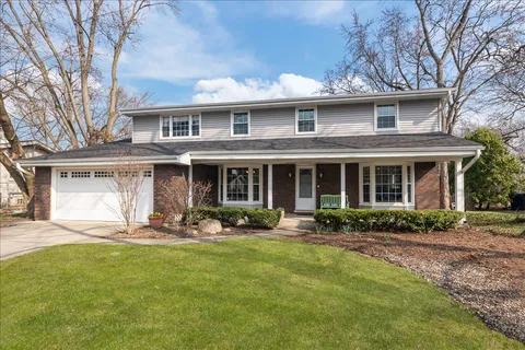 $849,000 | 1632 Longvalley Drive, Northbrook, IL 60062