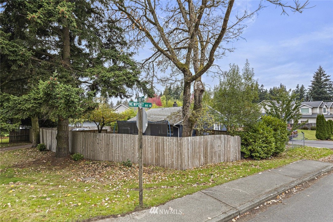 3332 Northeast Sunset Boulevard Renton, WA 98056 - Photo 27 of 31