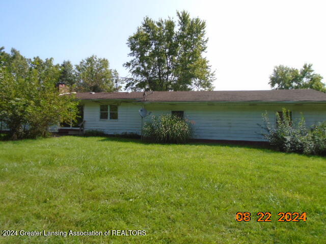 2325 North Smith Road Eaton Rapids, MI 48827 - Photo 4 of 30 DSC04628