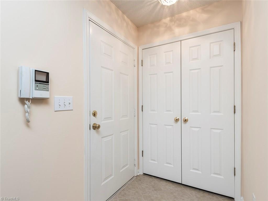 150 James Road, Unit 1D High Point, NC 27265 - Photo 3 of 26 Gallery Image 3