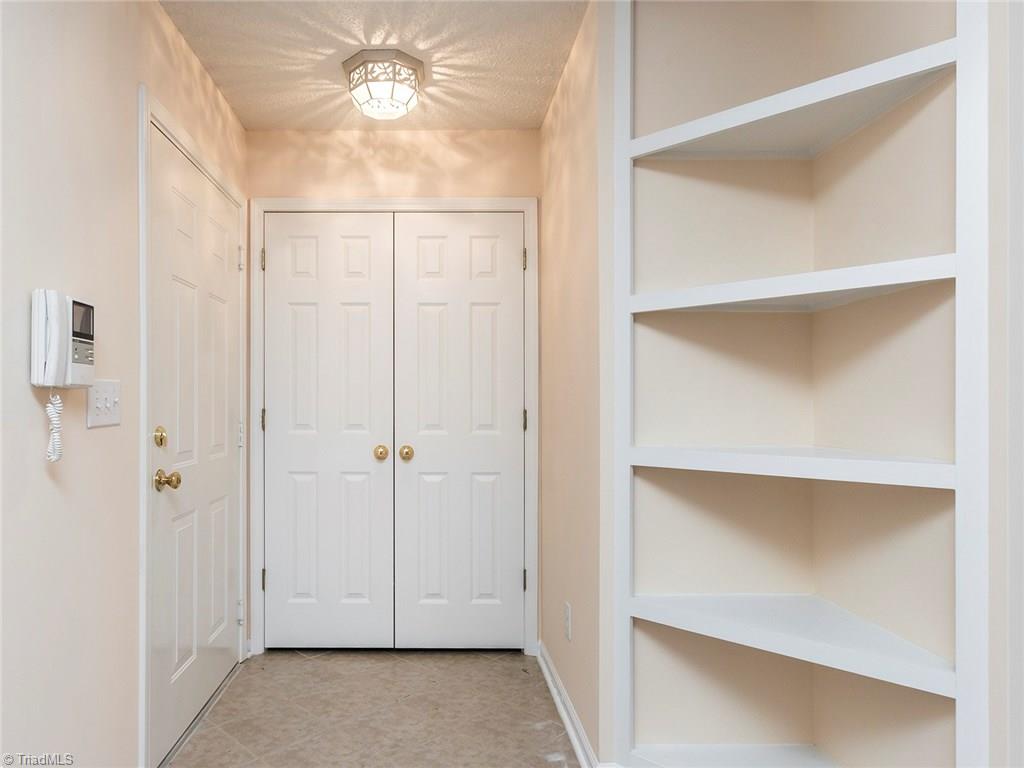 150 James Road, Unit 1D High Point, NC 27265 - Photo 4 of 26 Gallery Image 4