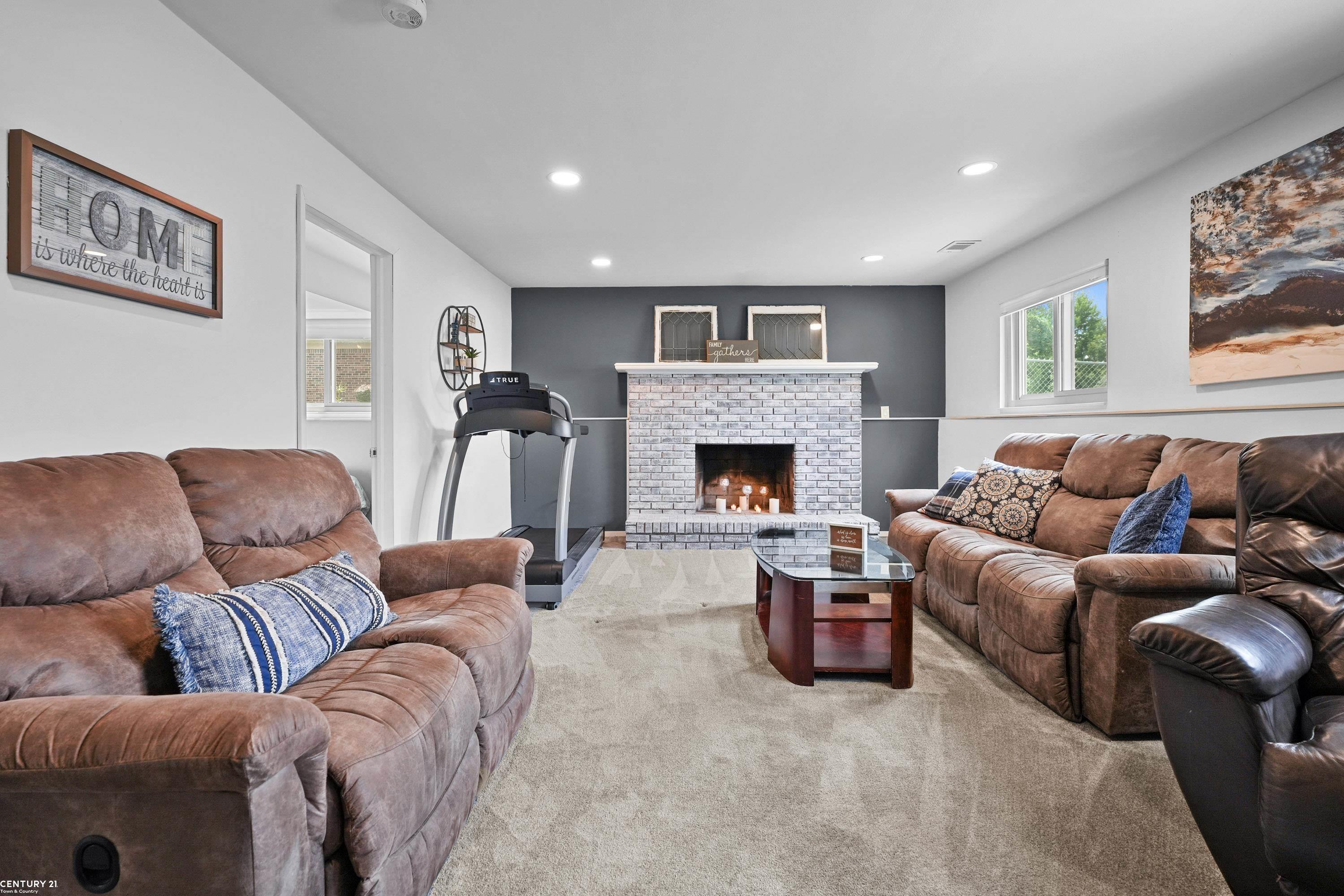 47381 Juniper Road Macomb, MI 48044 - Photo 22 of 26