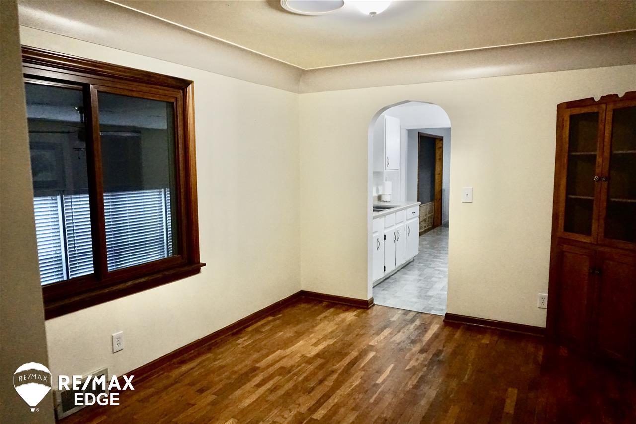 512 South McKinley Road Flushing, MI 48433 - Photo 13 of 18 50030251-12.JPG