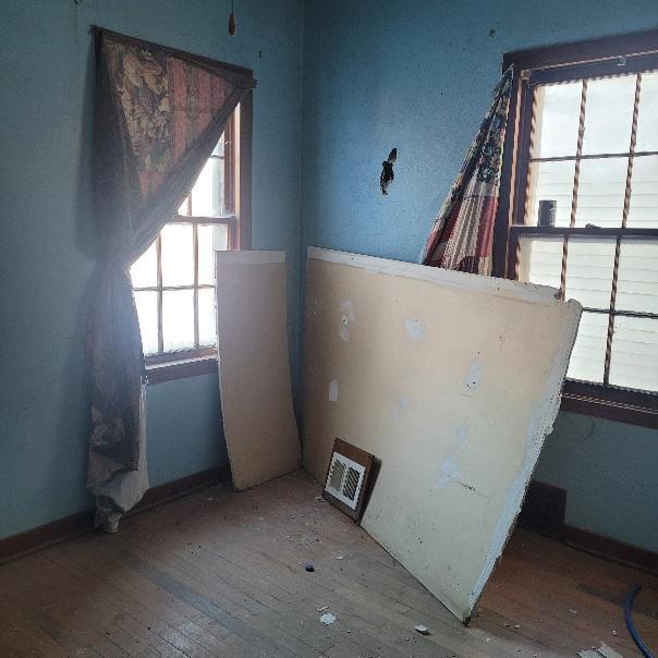 17 10th Street Windom, MN 56101 - Photo 15 of 28