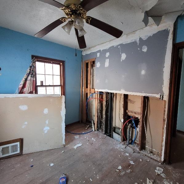 17 10th Street Windom, MN 56101 - Photo 16 of 28