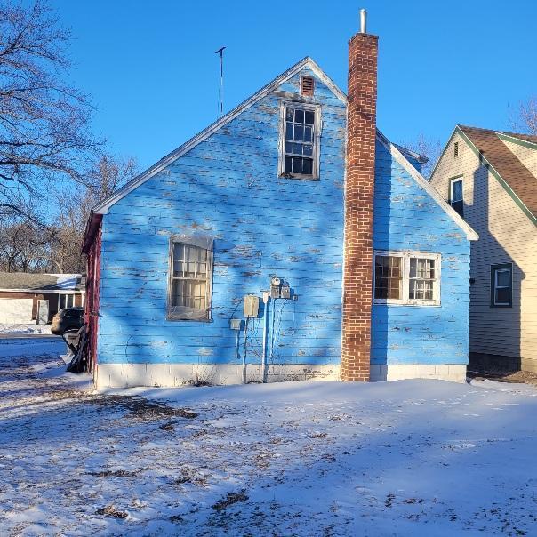 17 10th Street Windom, MN 56101 - Photo 5 of 28