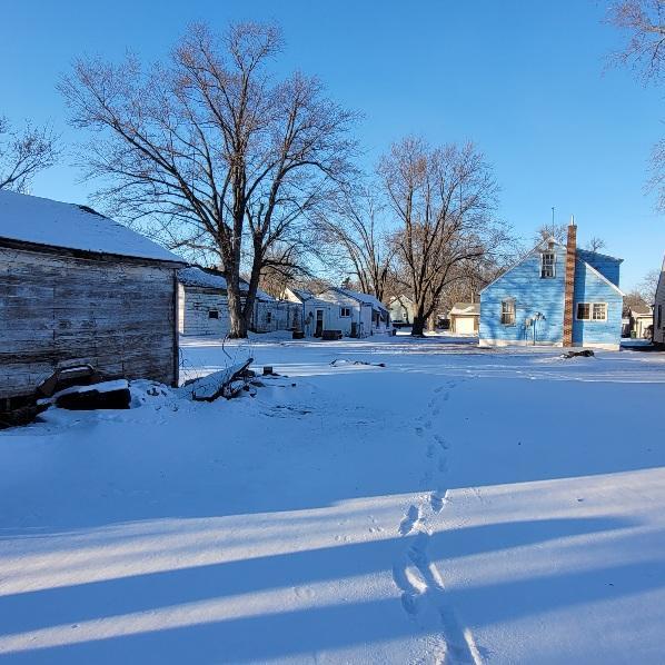 17 10th Street Windom, MN 56101 - Photo 6 of 28