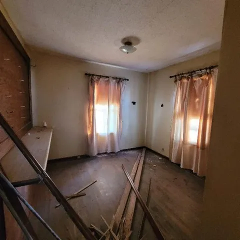 $49,900 | 17 10th Street, Windom, MN 56101