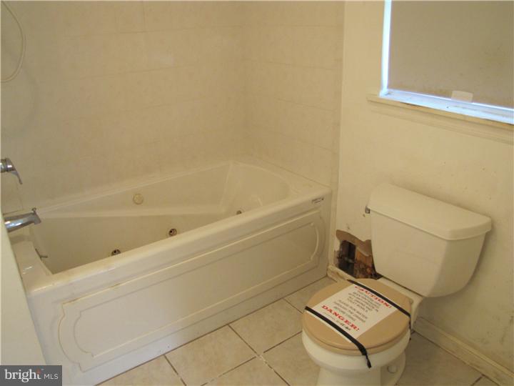 3565 Edencroft Road Huntingdon Valley, PA 19006 - Photo 10 of 24 Gallery Image 10