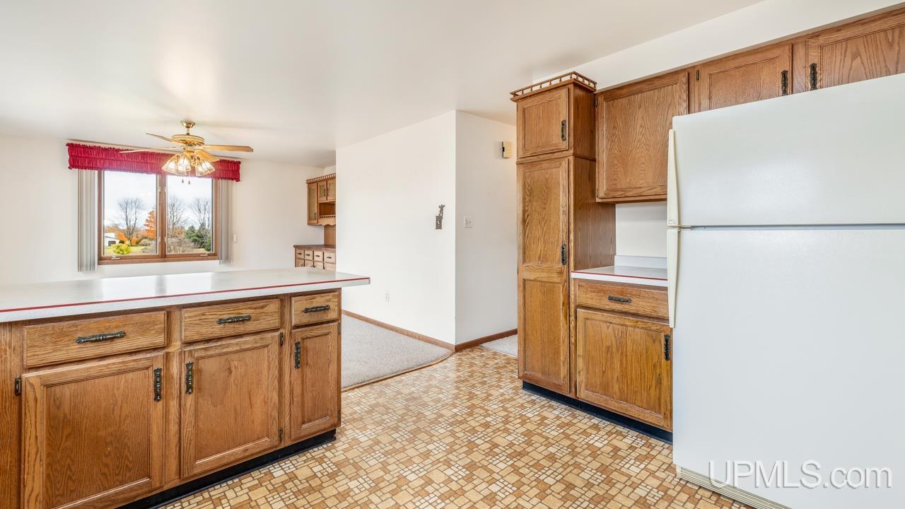3949 20th Road Gladstone, MI 49837 - Photo 10 of 31