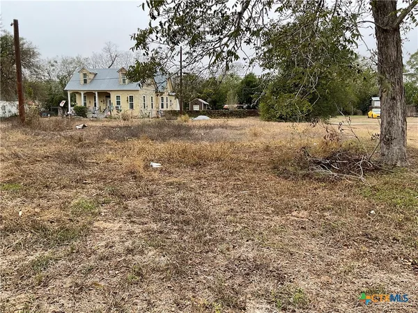 a view of an outdoor space and a yard
