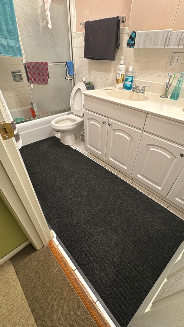 5400 North Sheridan Road, Unit 305 Chicago, IL 60640 - Photo 8 of 12 Gallery Image 8