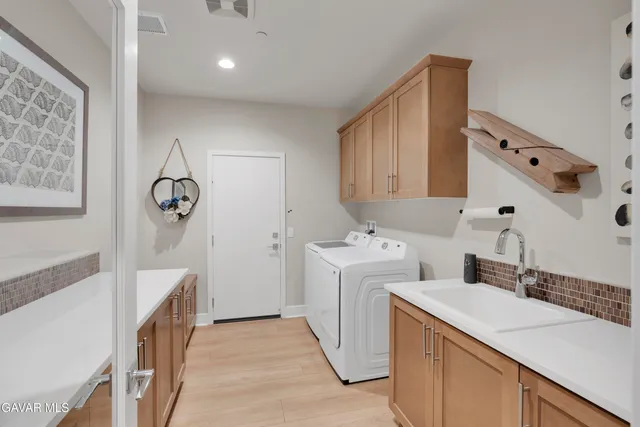 $719,990 | 3664 Saddleback Drive, Palmdale, CA 93550