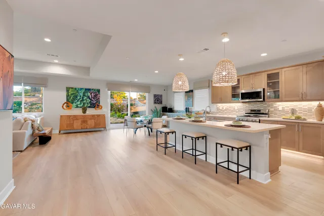 $719,990 | 3664 Saddleback Drive, Palmdale, CA 93550