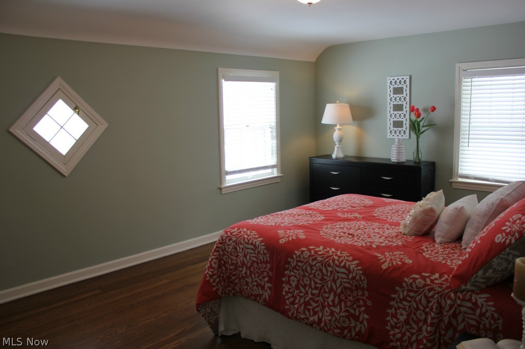 2908 Coleridge Road Cleveland, OH 44118 - Photo 10 of 19