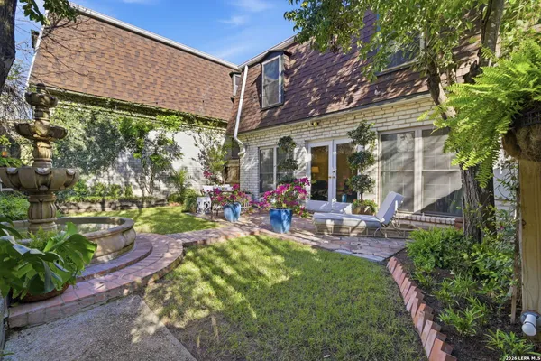 $339,000 | 1045 Shook Avenue, Unit 164, San Antonio, TX 78212