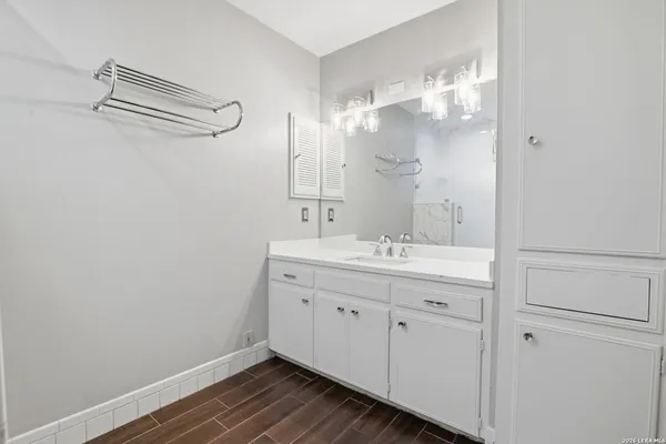 $339,000 | 1045 Shook Avenue, Unit 164, San Antonio, TX 78212