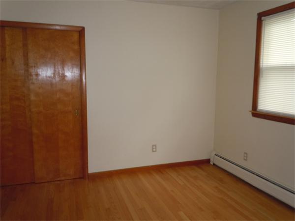 961 Wilbraham Road Springfield, MA 01109 - Photo 8 of 14 Gallery Image 8