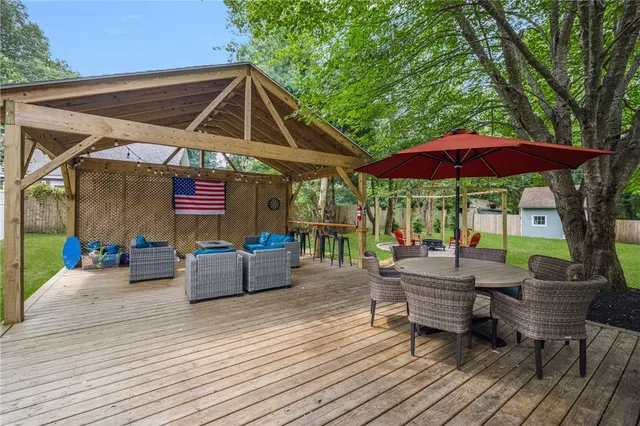 $2,900 | 29 Canterbury Drive, Westerly, RI 02808