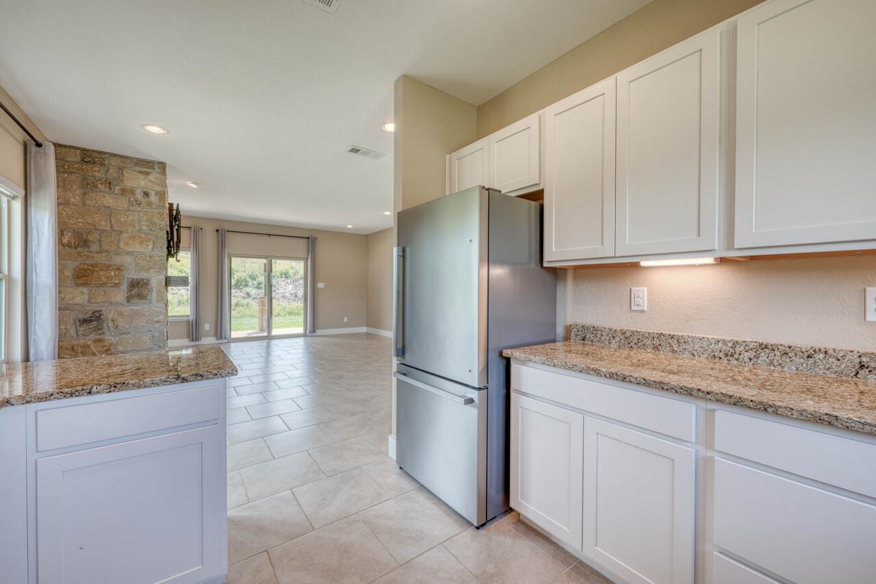 127 Uplift Horseshoe Bay, TX 78657 - Photo 8 of 24