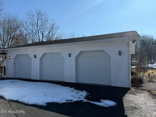$389,900 | 184 Osborne Road, Pineville, KY 40977