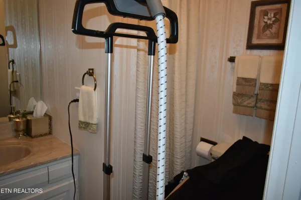 $389,900 | 184 Osborne Road, Pineville, KY 40977