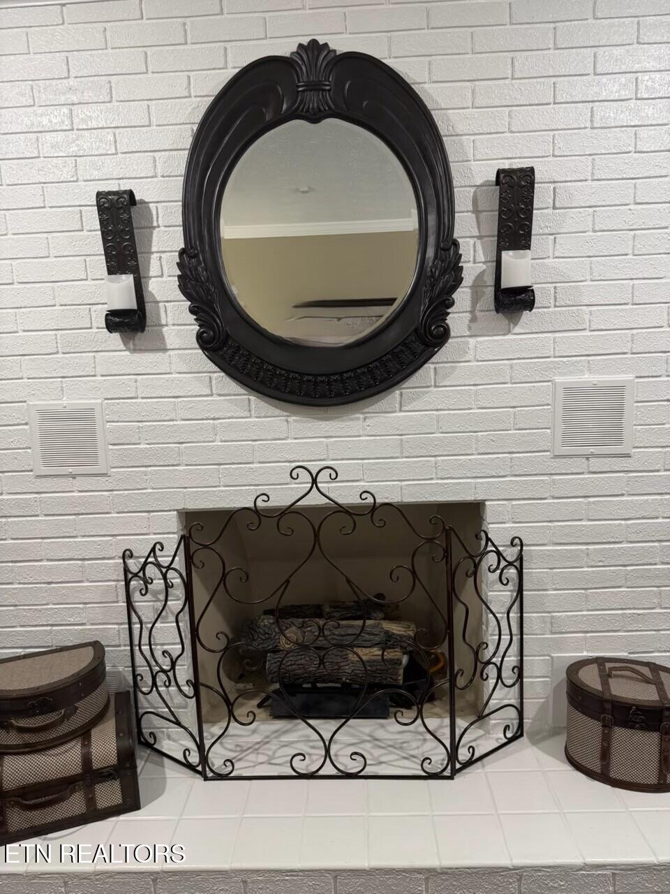 184 Osborne Road Pineville, KY 40977 - Photo 29 of 35 den