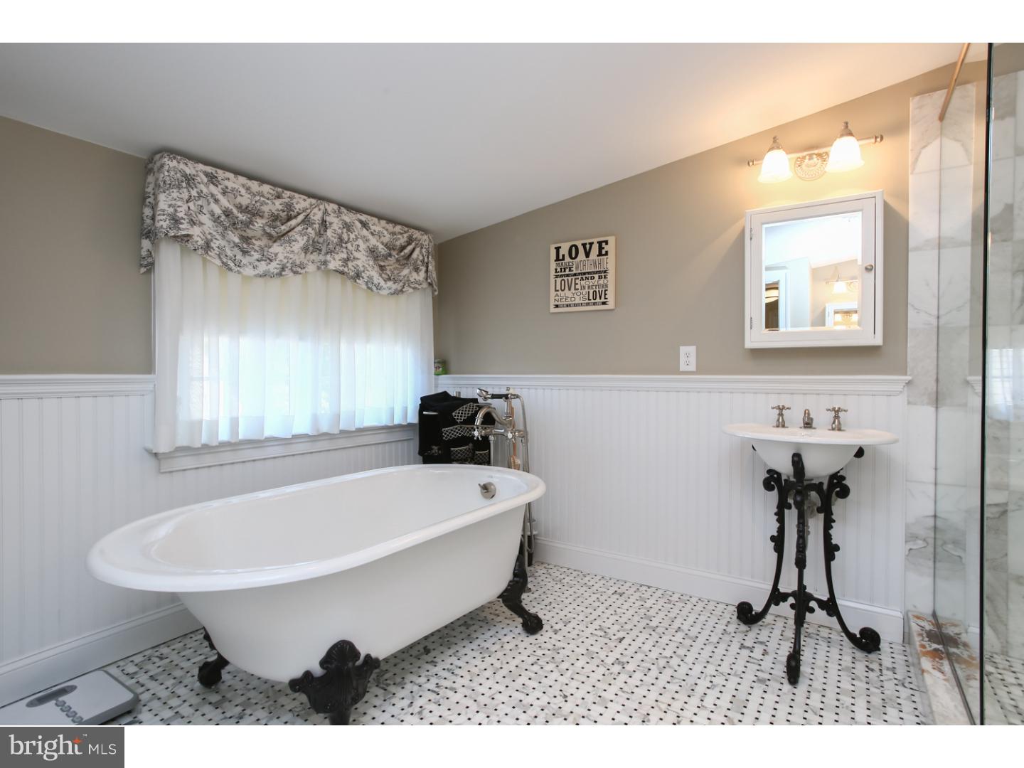 357 Valley View Road Springfield, PA 19064 - Photo 12 of 25 Master Bathroom