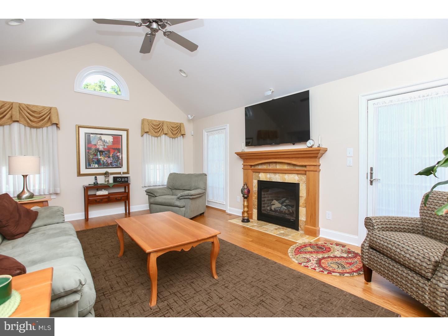 357 Valley View Road Springfield, PA 19064 - Photo 9 of 25 Family Room