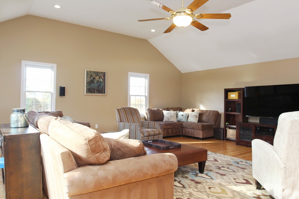 21 Christina Road Milford, MA 01757 - Photo 12 of 30 Gallery Image 12
