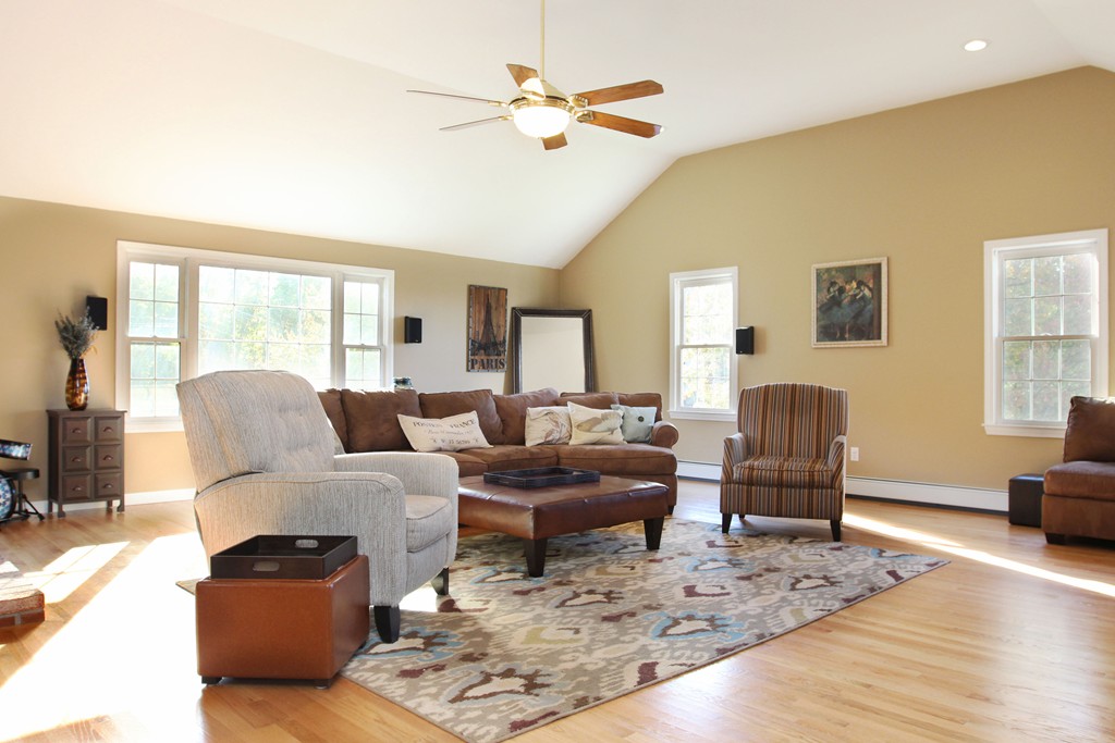 21 Christina Road Milford, MA 01757 - Photo 10 of 30 Gallery Image 10