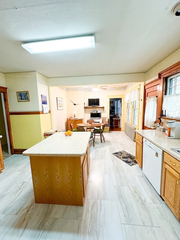 83 Virginia Street Springfield, MA 01108 - Photo 7 of 10 Gallery Image 7